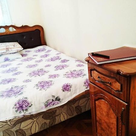 Hostel Sakharov&Tours Erévan Extérieur photo